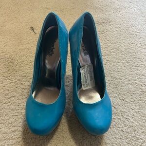 Musse & Cloud Women's Blue Pumps